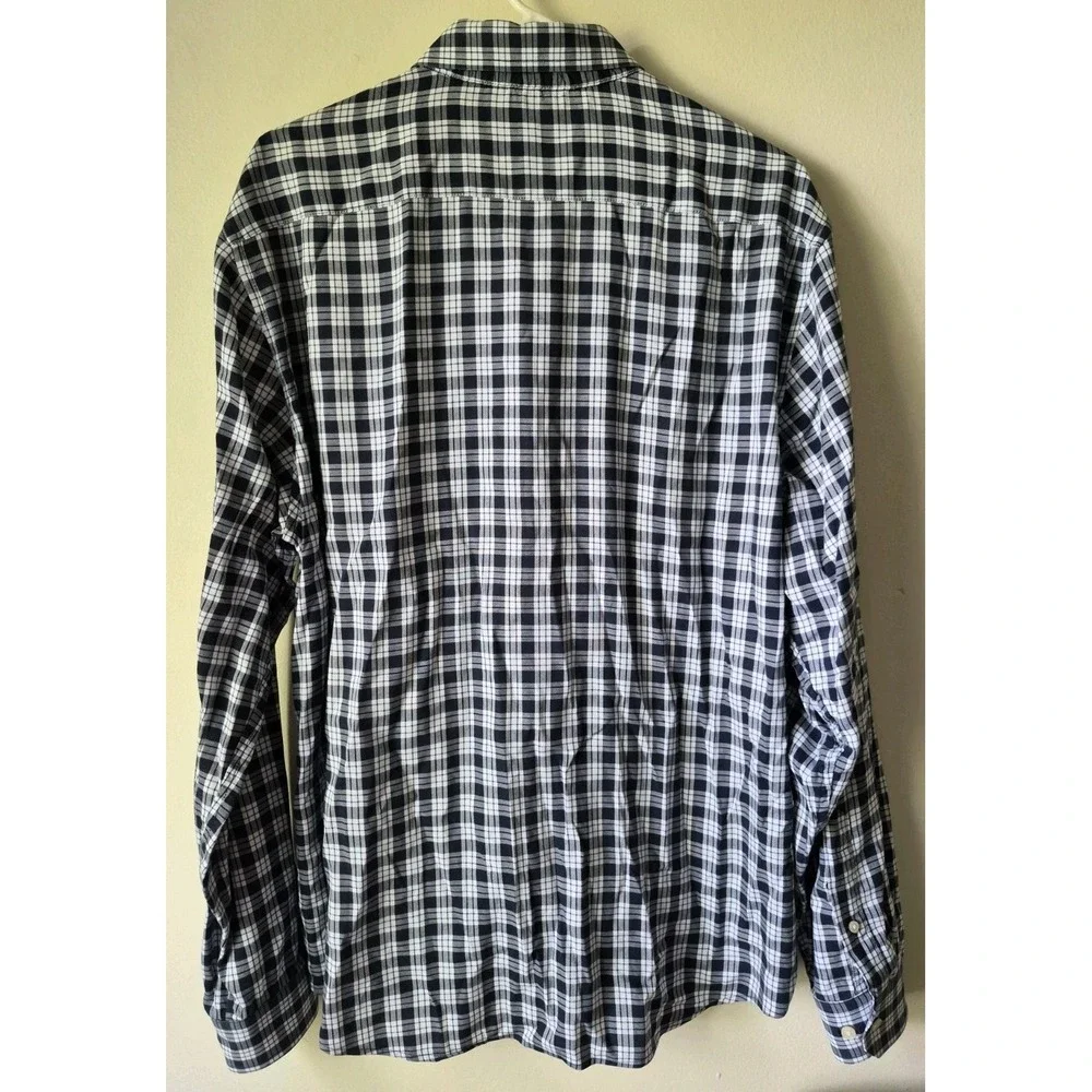 Banana Republic Untucked Fit Men's Oxford 100% Cotton Button Down